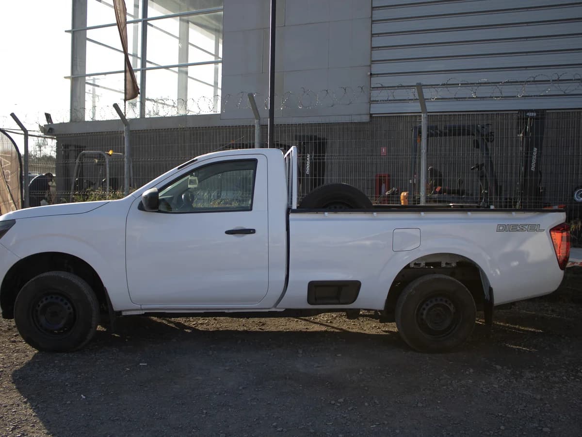 NISSAN Np300 Cab Simple 2019 - Imagen 6