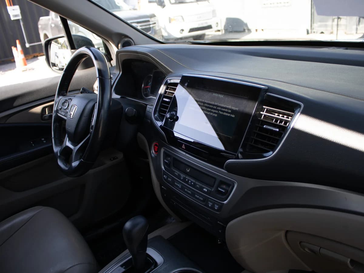 HONDA PILOT TOURING 4X4 - Imagen 8