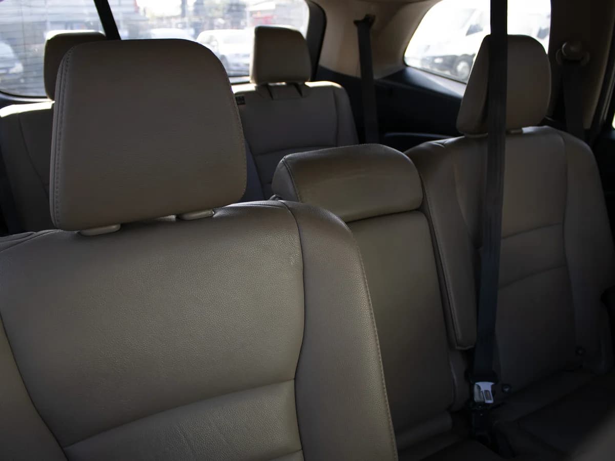 HONDA PILOT TOURING 4X4 - Imagen 9