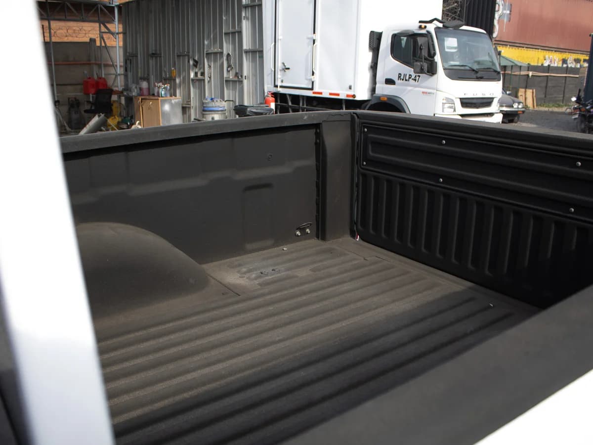 NISSAN Navara SE 4x2 2023 - Imagen 7
