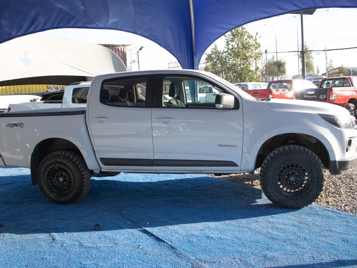 Chevrolet Colorado 4x4 AT 2022 - Imagen 2