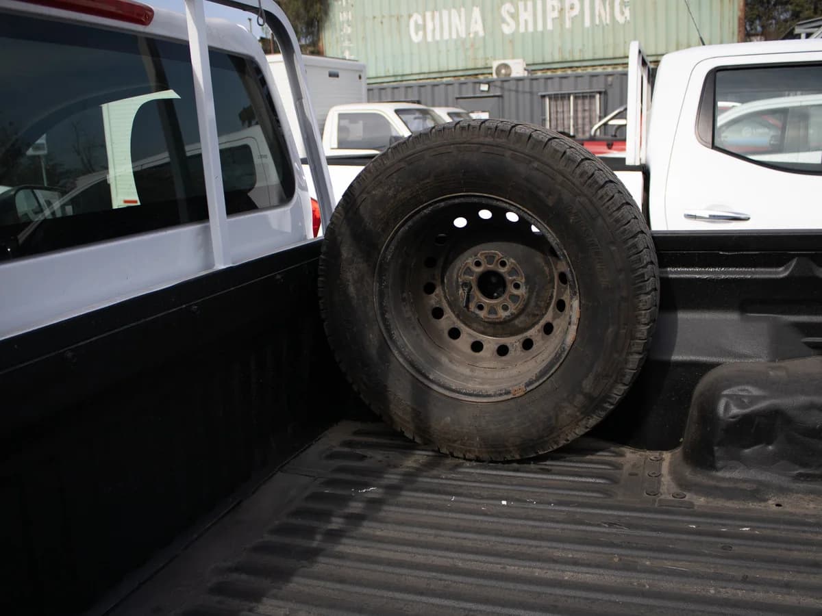 NISSAN Np300 Cab Simple 2020 - Imagen 8