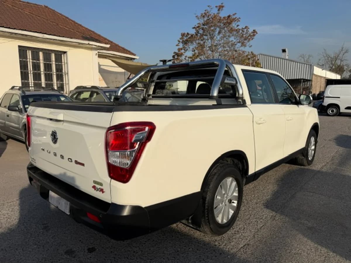 2024 SsangYong Grand Musso 2.2D GLX 4WD - Imagen 4