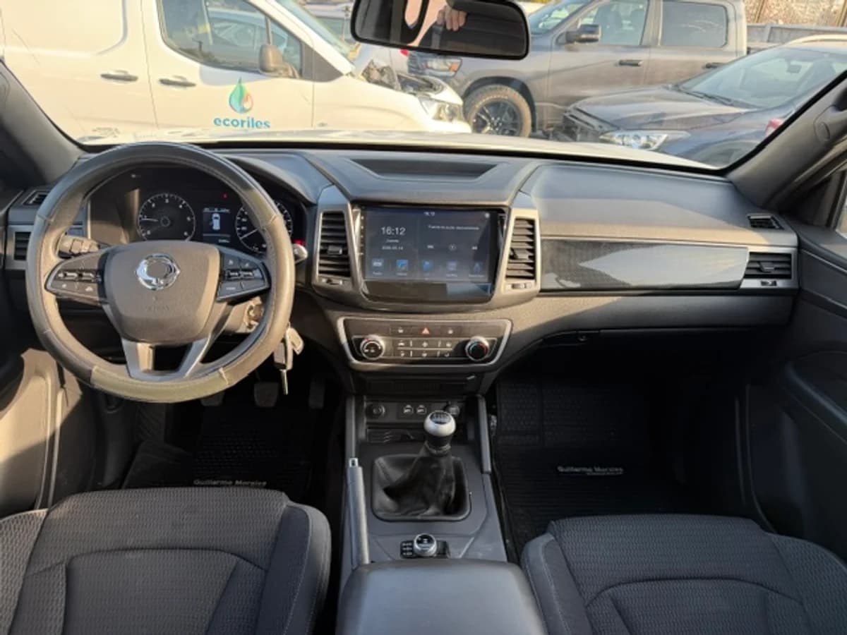 SSANGYONG Musso 2.2 GRAND GLX TD DIESEL 4WD MT6 4P 2024 - Imagen 14