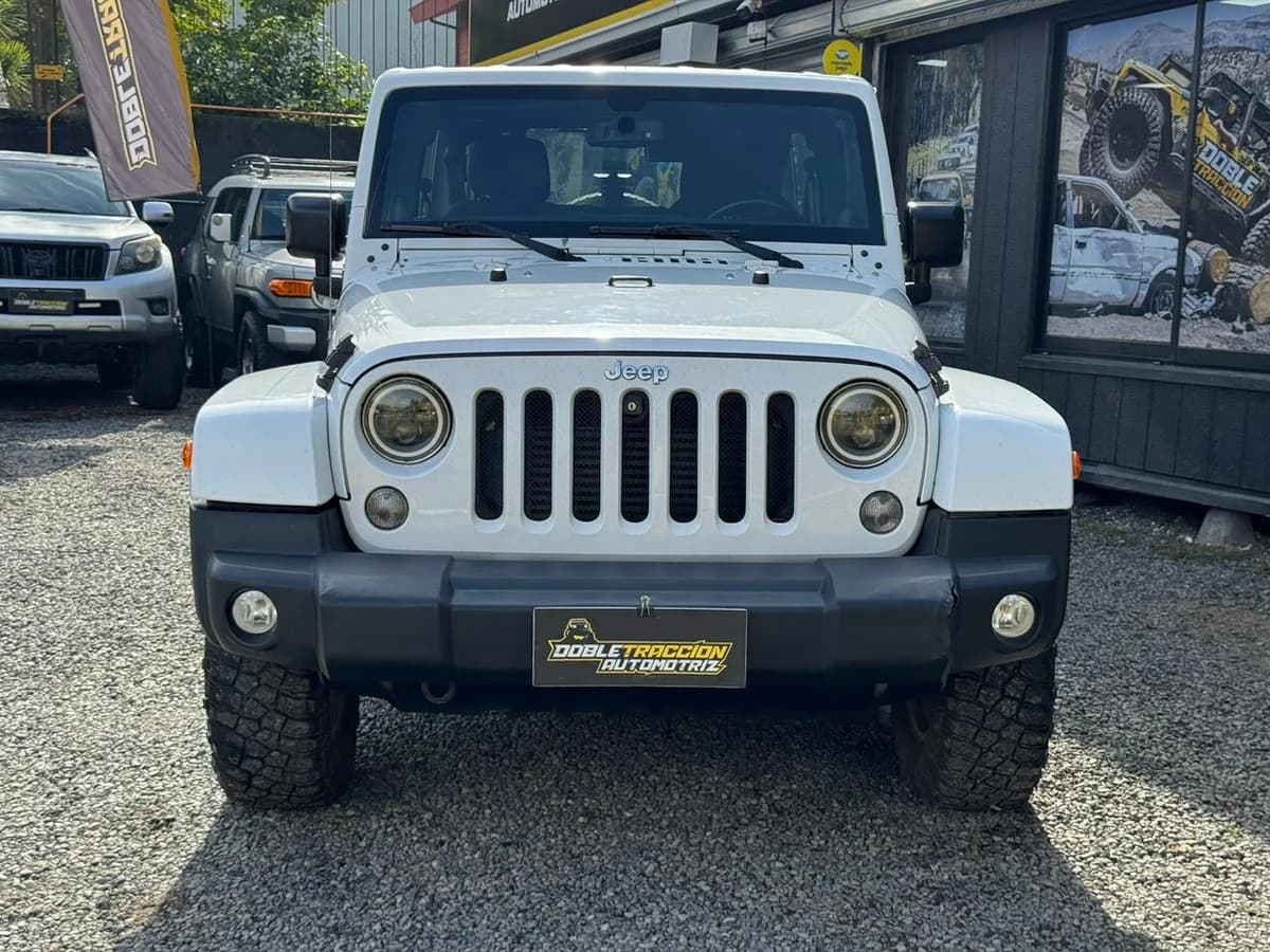 JEEP WRANGLER SAHARA 2.8 AUT - Imagen 2