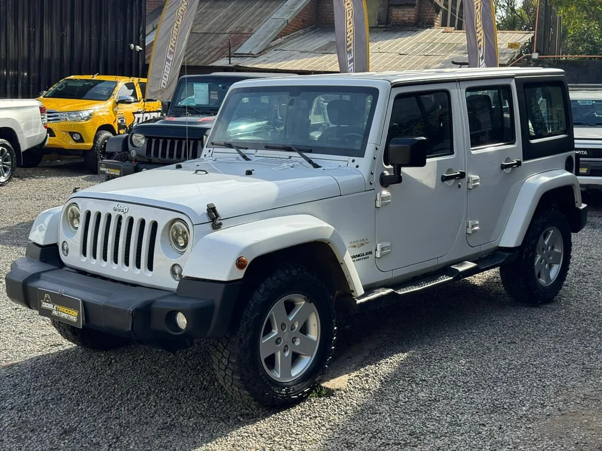 JEEP WRANGLER SAHARA 2.8 AUT - Imagen 4