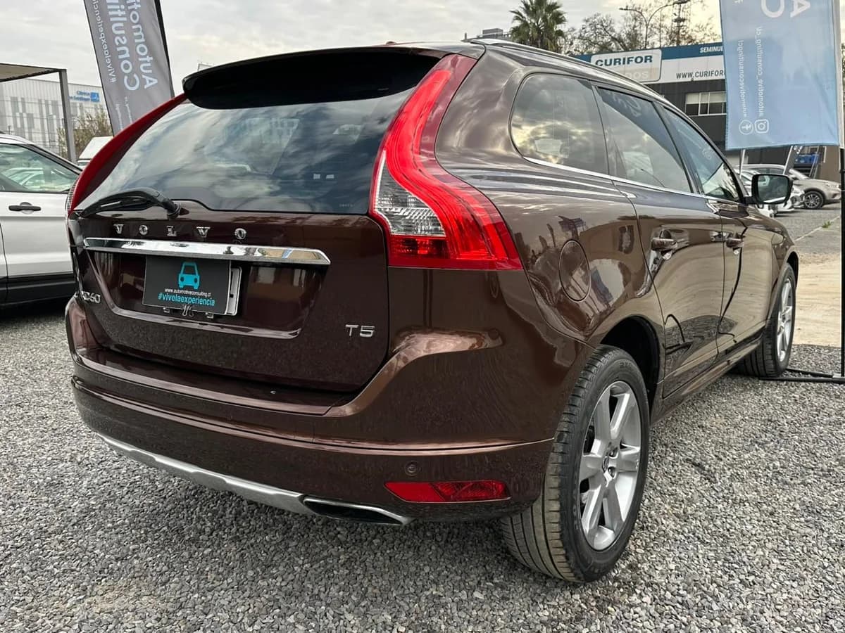 VOLVO XC60 2.0 T5 PLUS AUT LIMITED 2015 - Imagen 18