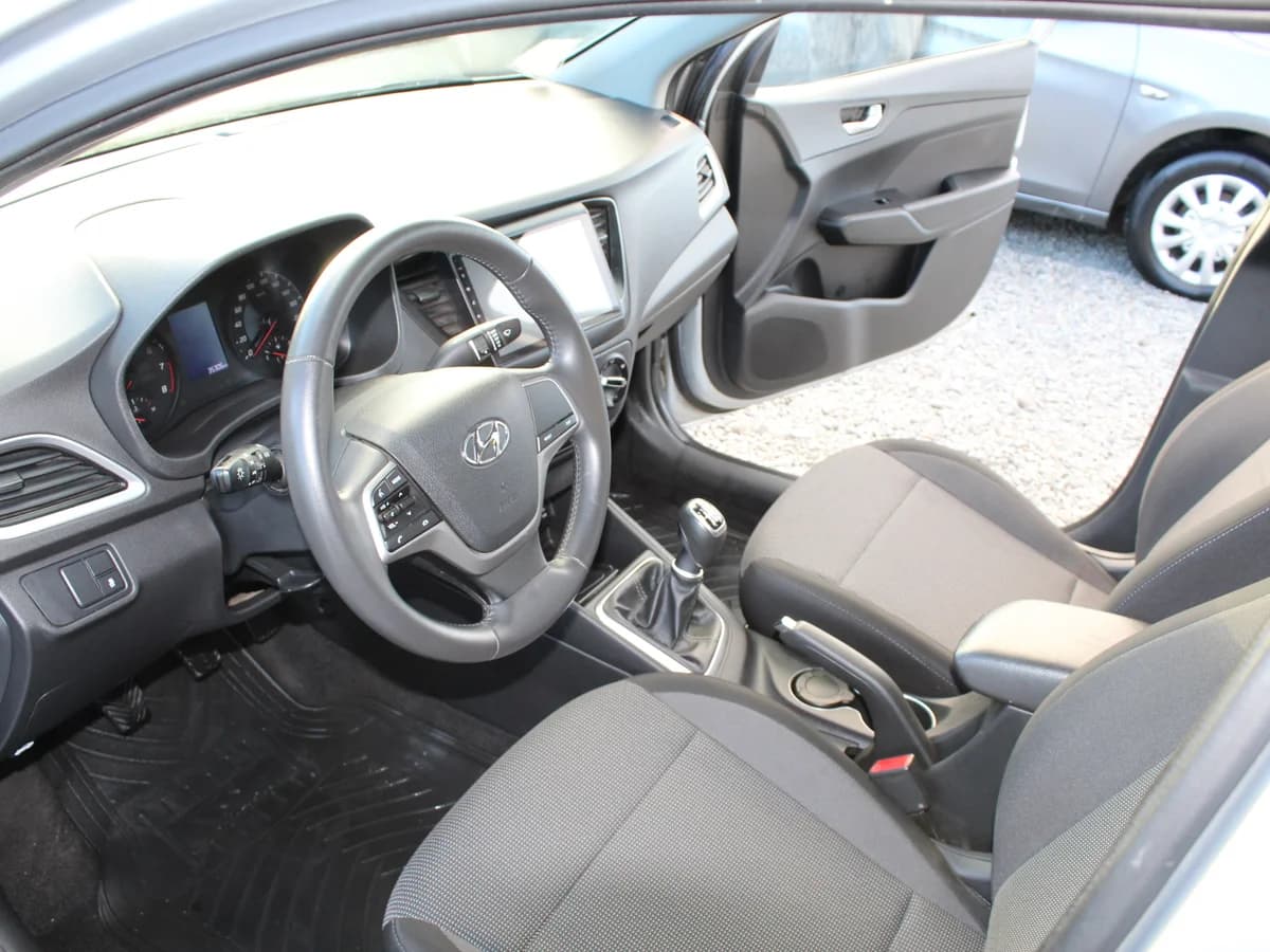 HYUNDAI ACCENT HCI FULL 2023 - Imagen 11