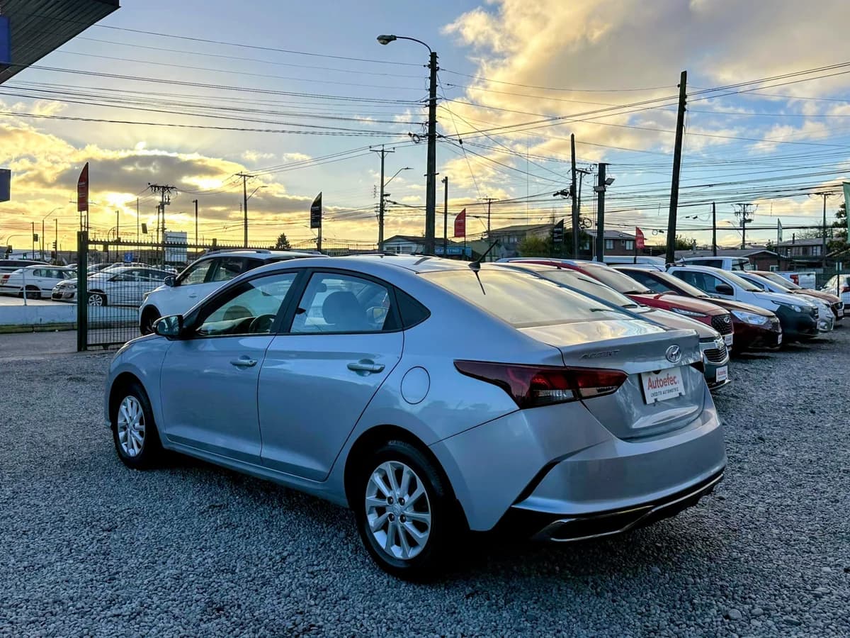 HYUNDAI ACCENT HCI FULL 2023 - Imagen 10