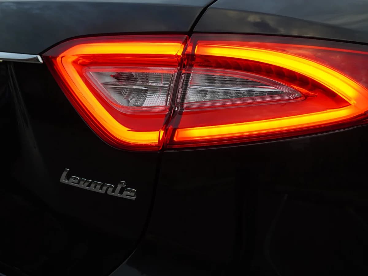 Maserati Levante 4x4 3.0 año 2019 - Imagen 11