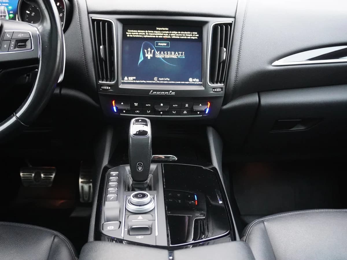 Maserati Levante 4x4 3.0 año 2019 - Imagen 17