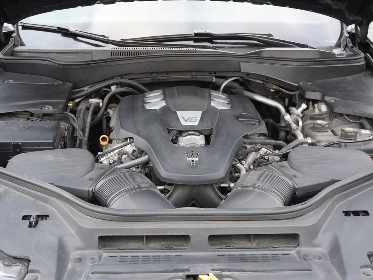 Maserati Levante 4x4 3.0 año 2019 - Imagen 25