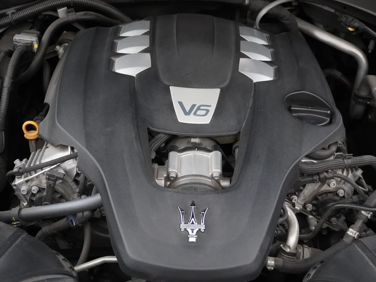 Maserati Levante 4x4 3.0 año 2019 - Imagen 26