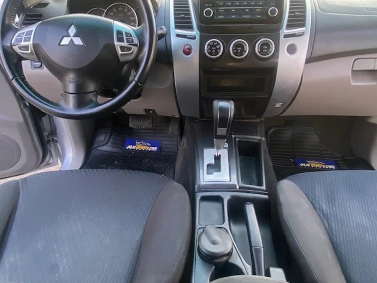 MITSUBISHI MONTERO SPORT 2.5 Diesel 2016 - Imagen 15