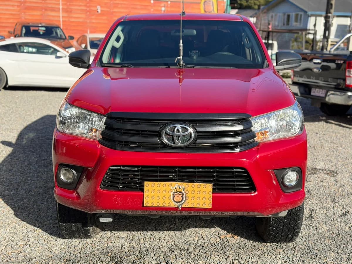 Toyota Hilux DX 2.4 4X4 2021 - Imagen 2
