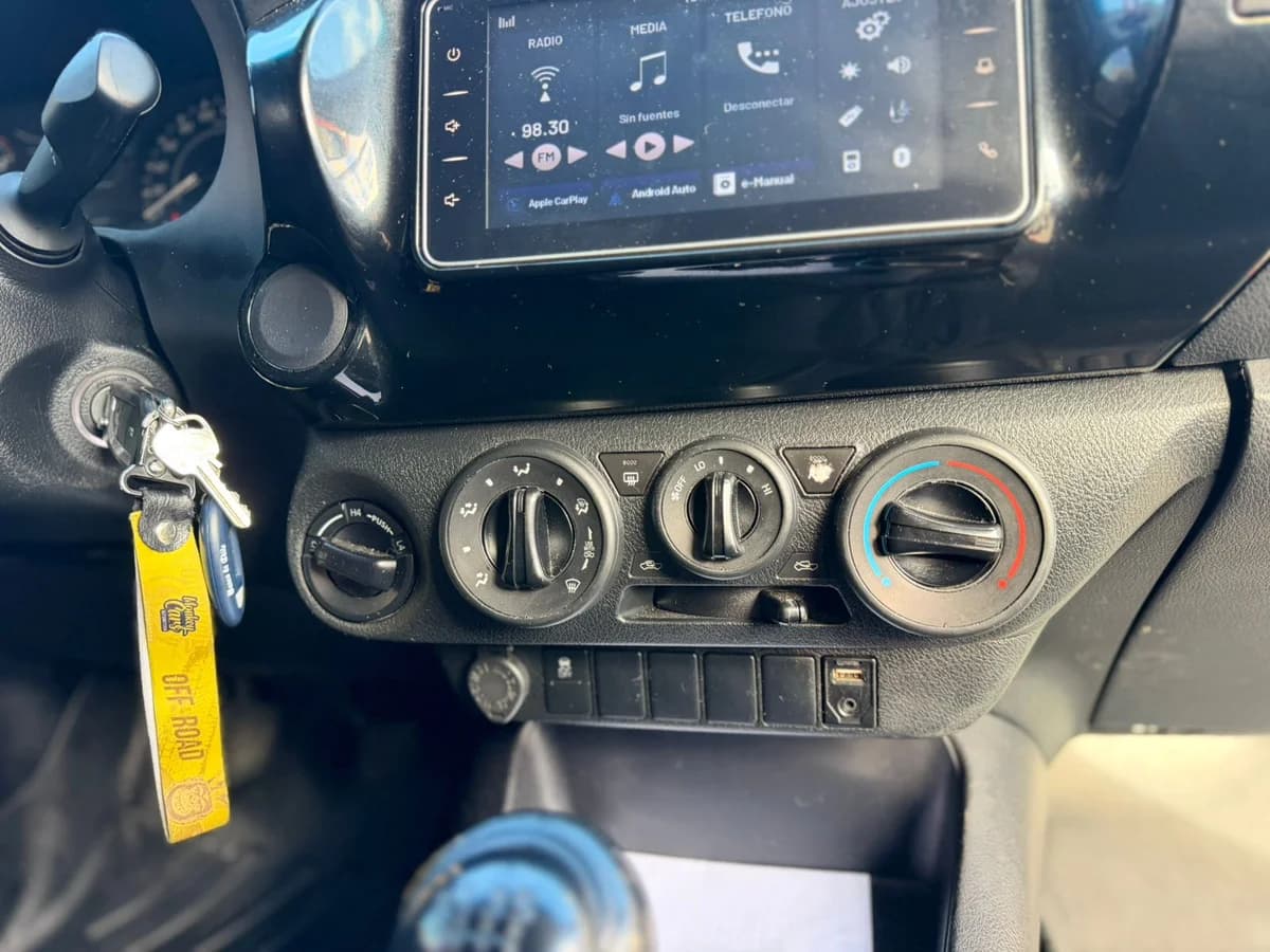 Toyota Hilux DX 2.4 4X4 2021 - Imagen 10