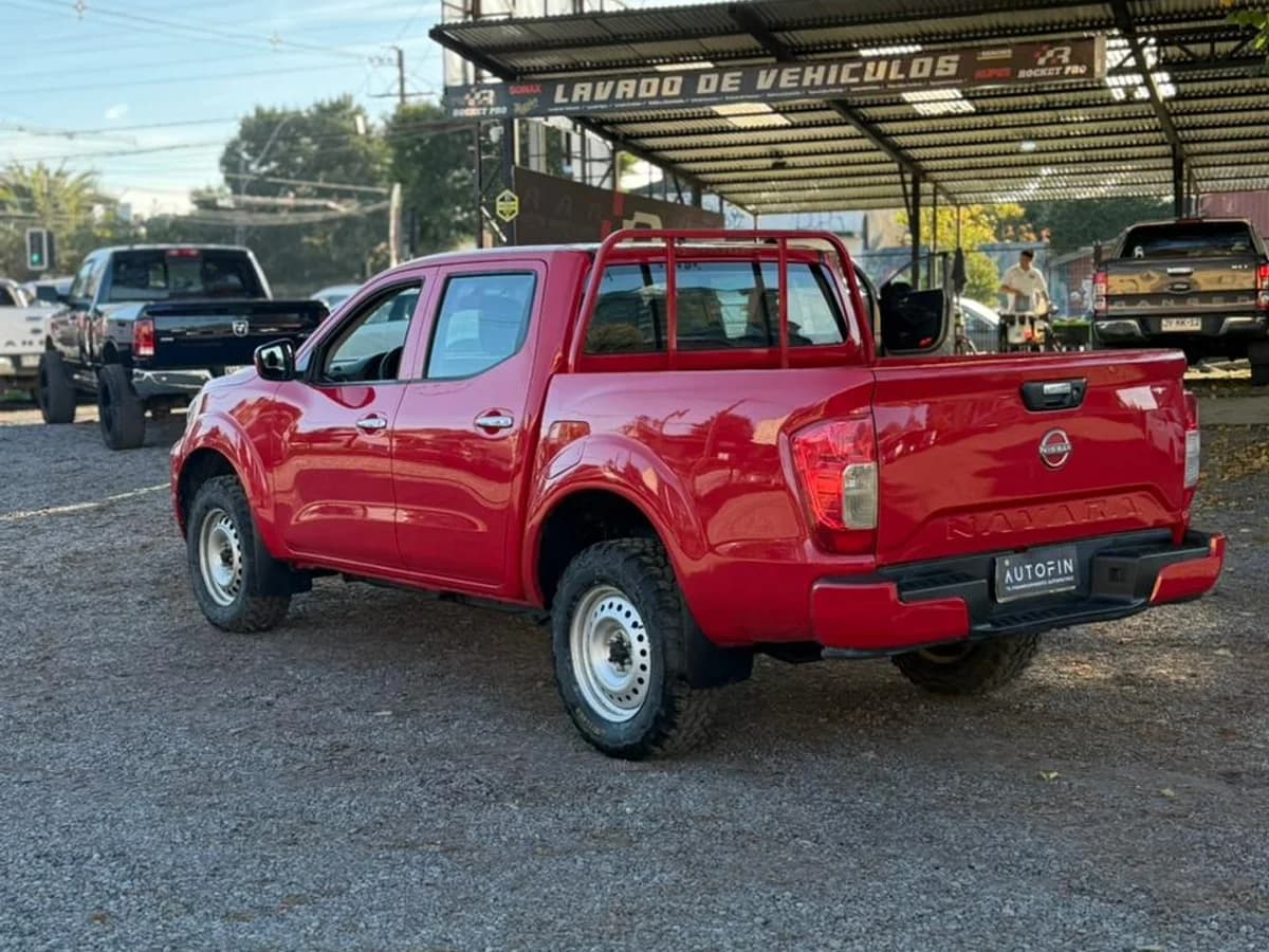 NISSAN NAVARA D CAB MT 4X4 2.3 2024 - Imagen 4