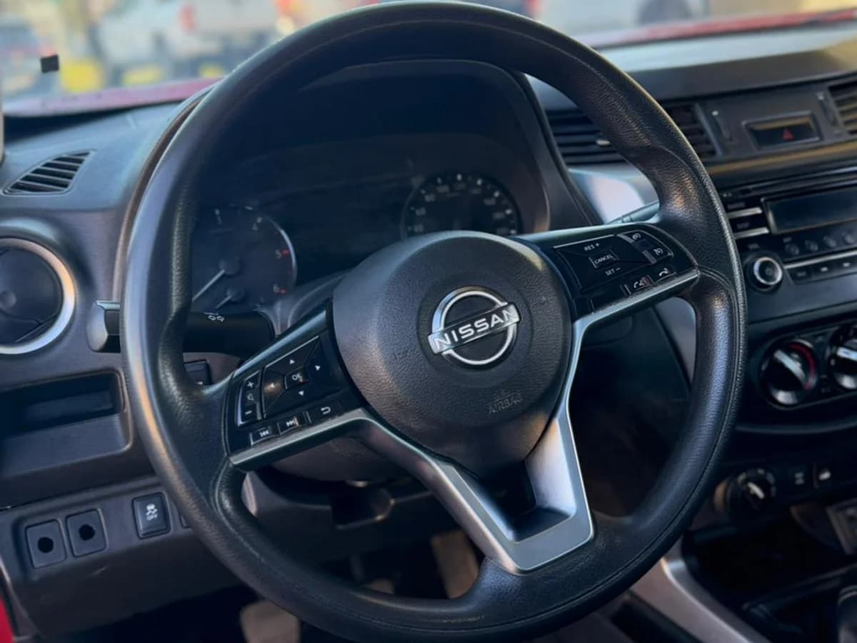 NISSAN NAVARA D CAB MT 4X4 2.3 2024 - Imagen 13