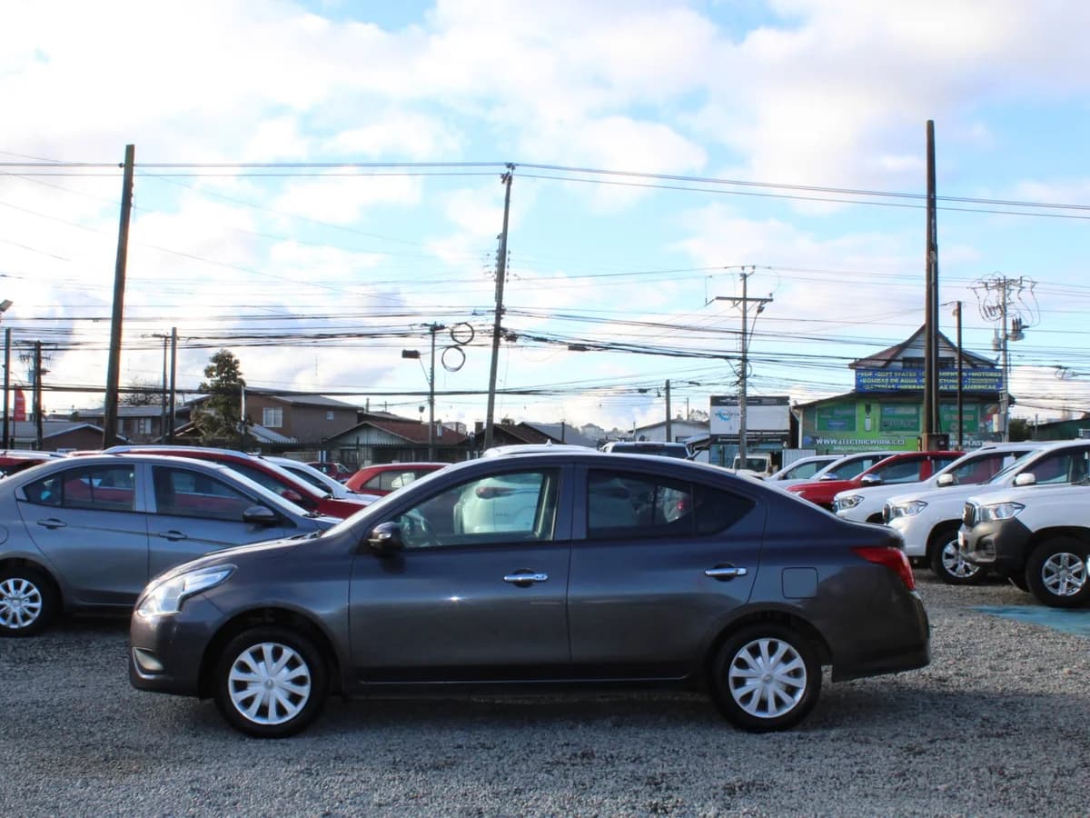 NISSAN VERSA SENSE 1.6 SENSE 2020 - Imagen 13