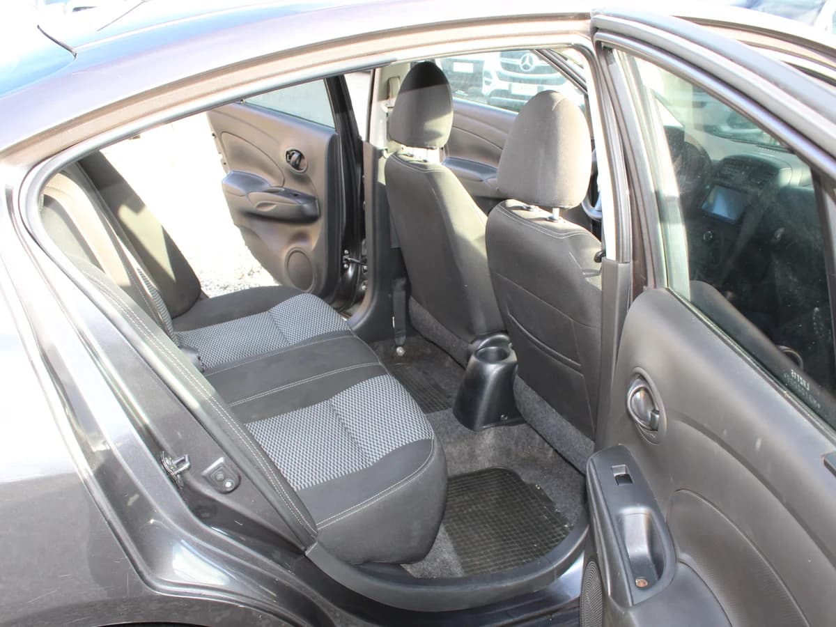 NISSAN VERSA SENSE 1.6 SENSE 2020 - Imagen 8