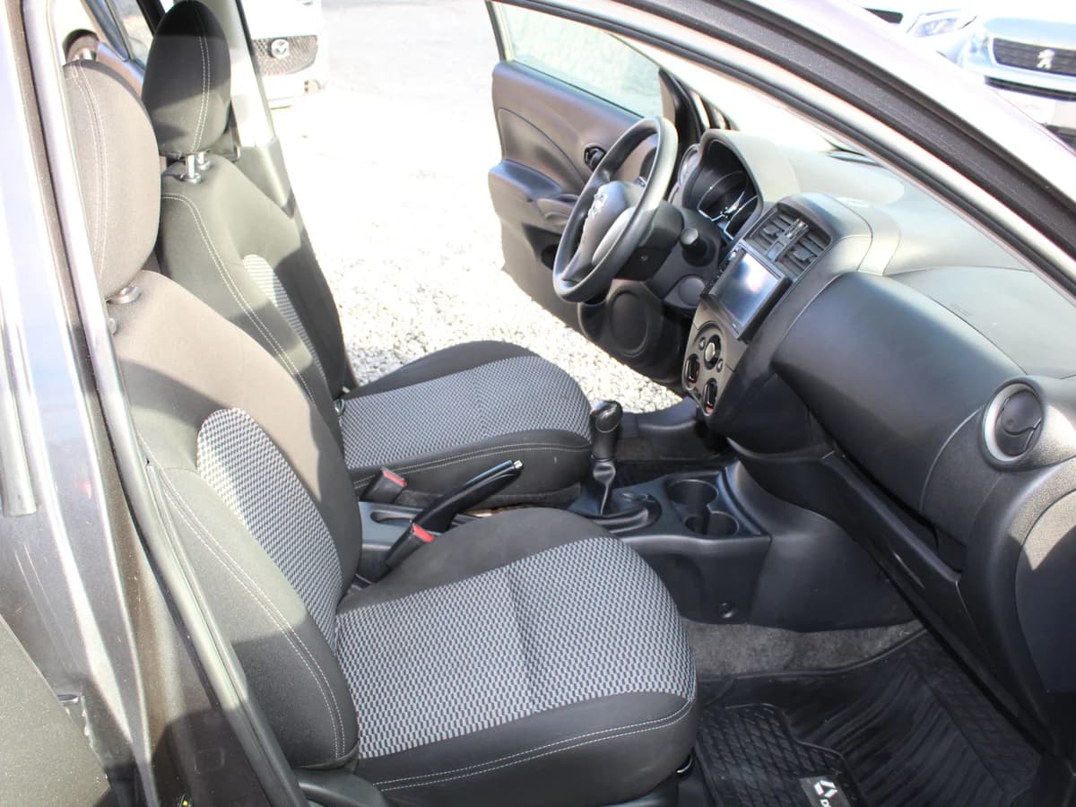 NISSAN VERSA SENSE 2020 - Imagen 5
