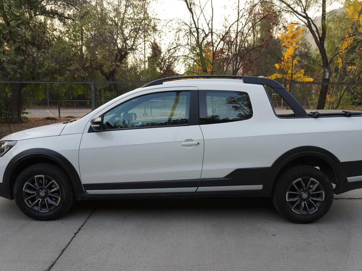 Volkswagen Saveiro 1.6 Cross. Año 2024 - Imagen 8