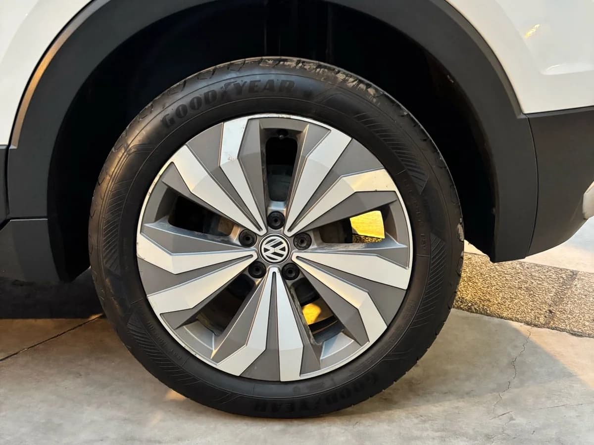VOLKSWAGEN T-CROSS 1.6 - Imagen 6