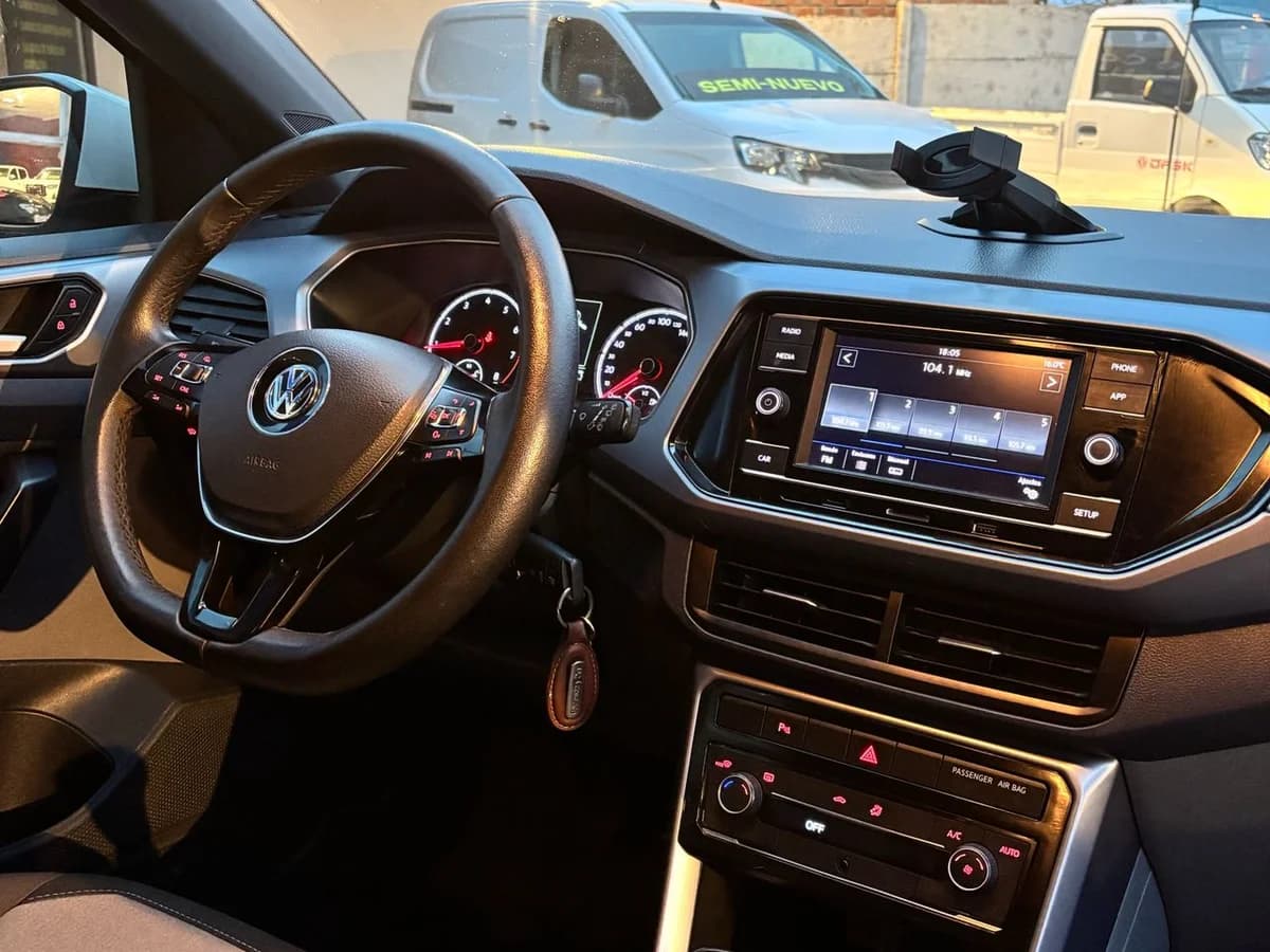 VOLKSWAGEN T-CROSS 1.6 - Imagen 10