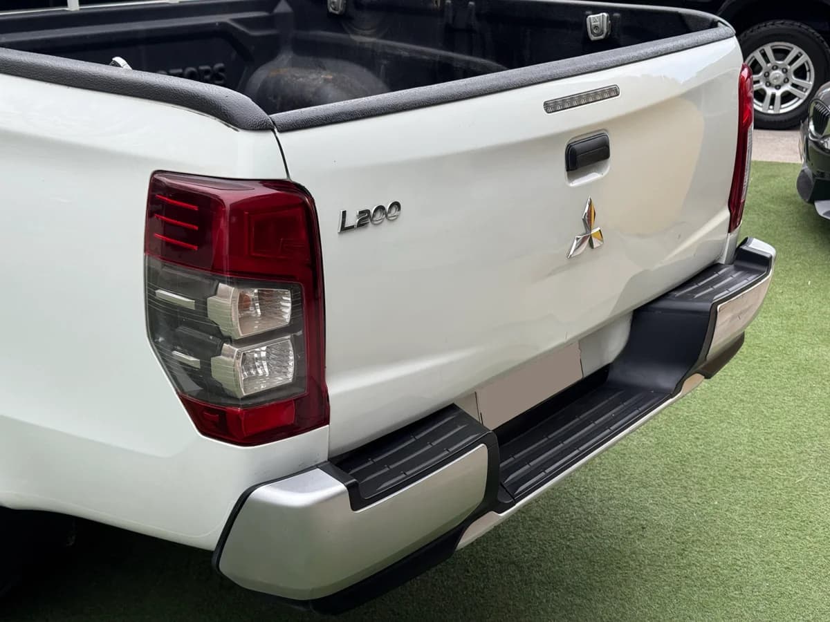 Mitsubishi L200 Katana CRT 2022 - Imagen 12