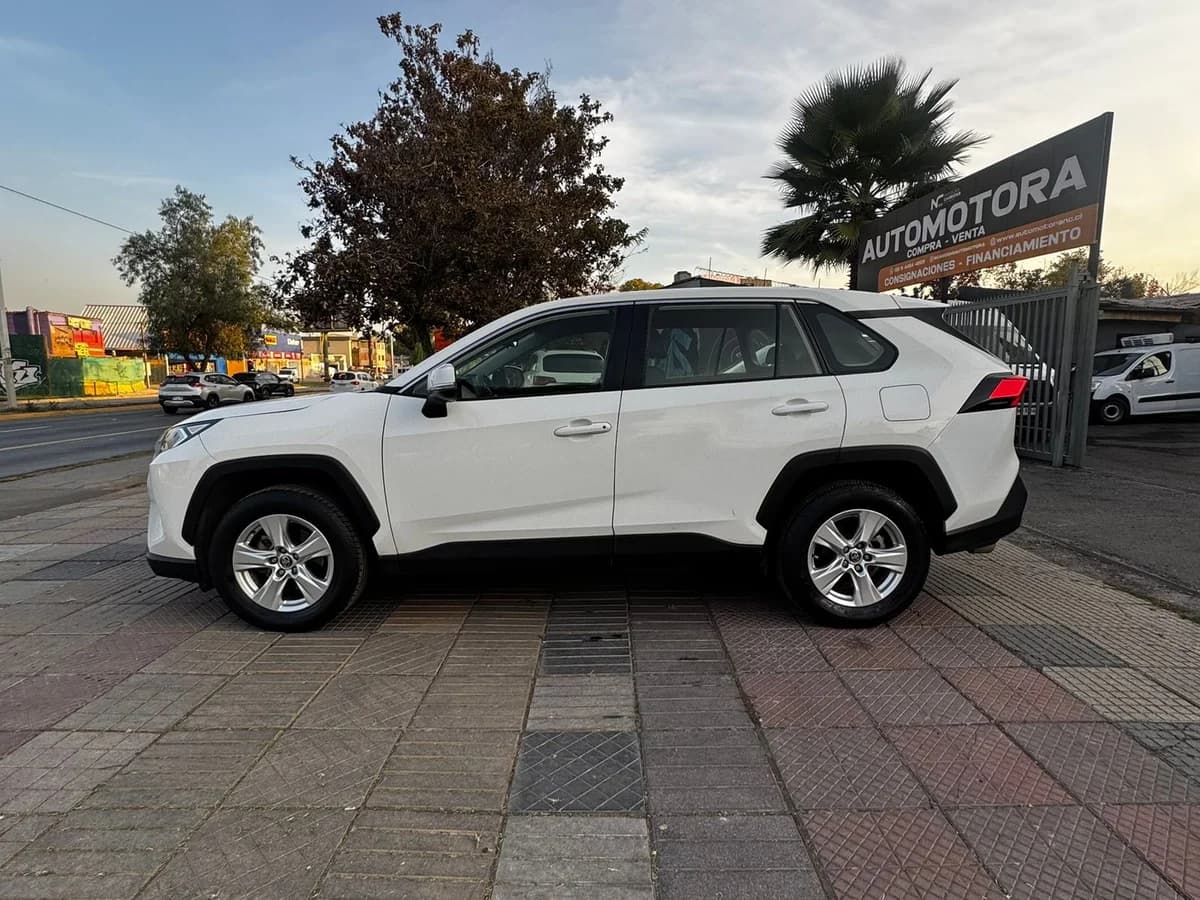 TOYOTA RAV 2.0 TM 4X2 - Imagen 3