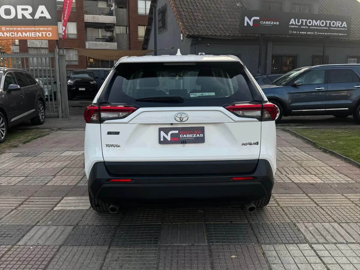 TOYOTA RAV 2.0 TM 4X2 - Imagen 6