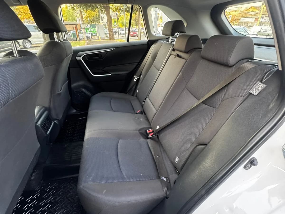 TOYOTA RAV 2.0 TM 4X2 - Imagen 12