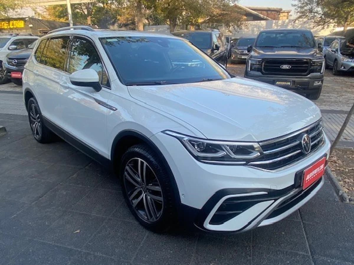 VOLKSWAGEN TIGUAN TSI 4x2 1.4 2023 - Imagen 7