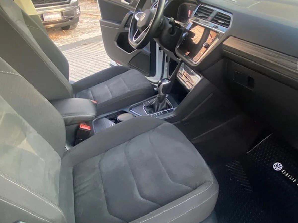 VOLKSWAGEN TIGUAN TSI 4x2 1.4 2023 - Imagen 9
