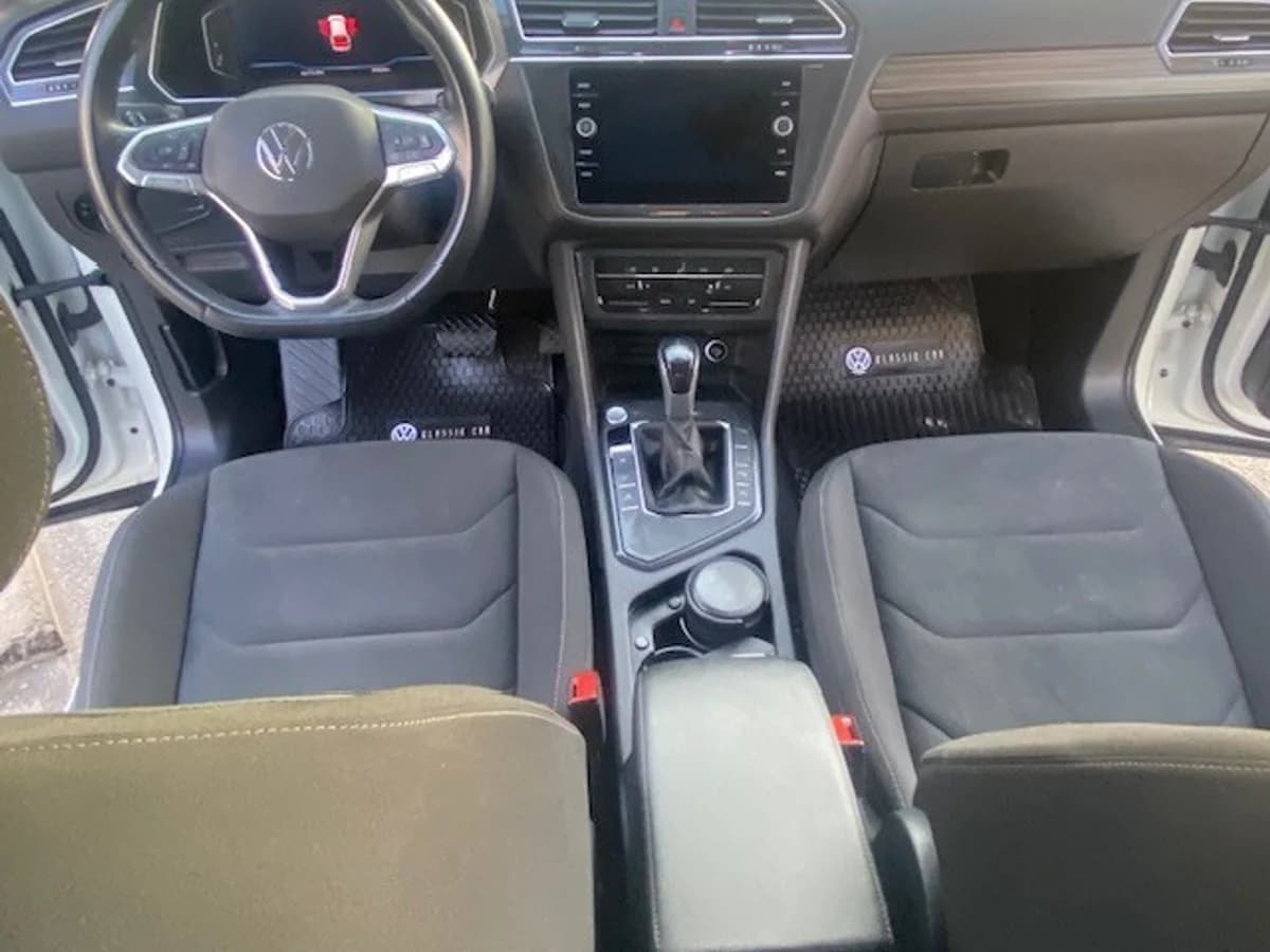 VOLKSWAGEN TIGUAN TSI 4x2 1.4 2023 - Imagen 18