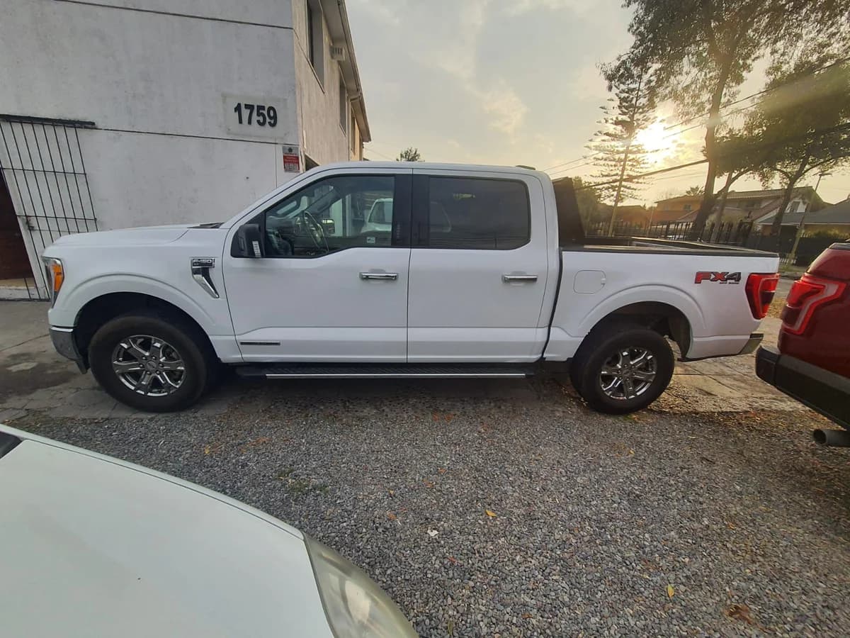 FORD F150 XLT DIESEL 3.0cc FULL EXCELENTE ESTADO (MUY ECONO) - Imagen 4