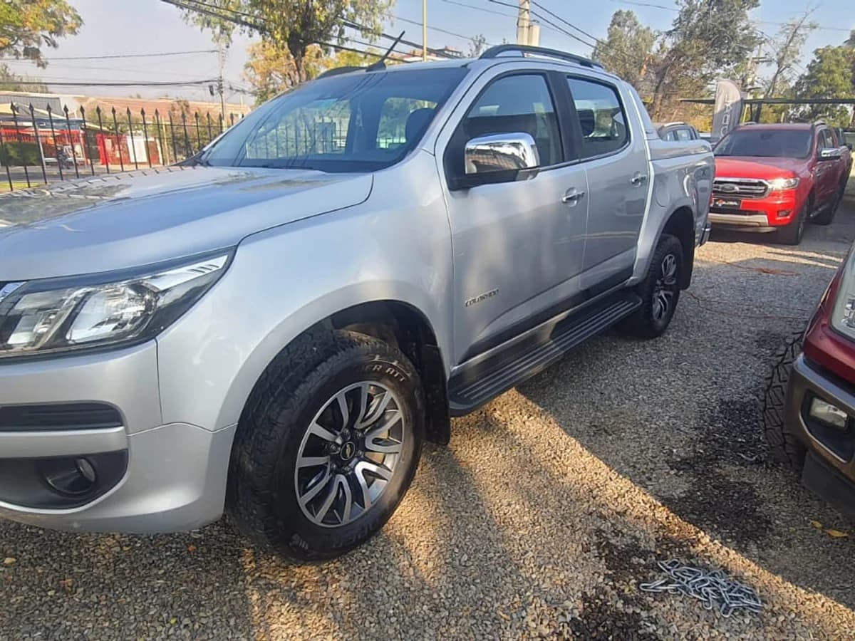 CHEVROLET COLORADO HIGH COUNTRY 4X4 DIESEL AUTOMATICA CUERO TOP DE LINEA - Imagen 1