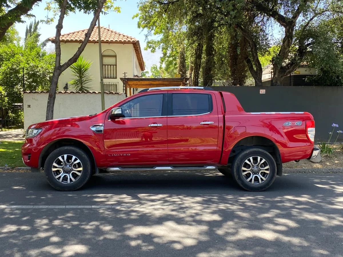 FORD RANGER LIMITED 4X4 3.2 AUTOMATICO UNICO DUEÑO, USO PARTICULAR - Imagen 1