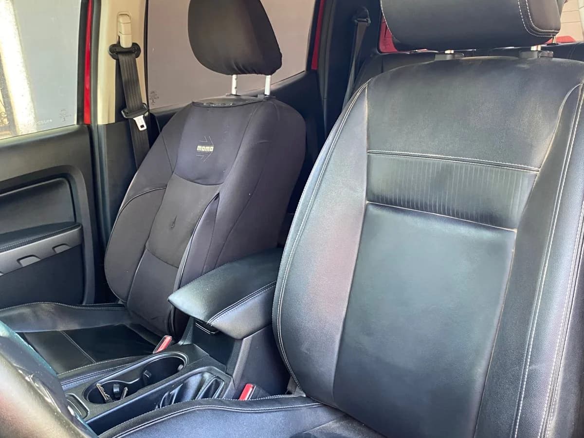 FORD RANGER LIMITED 4X4 3.2 AUTOMATICO UNICO DUEÑO, USO PARTICULAR - Imagen 6