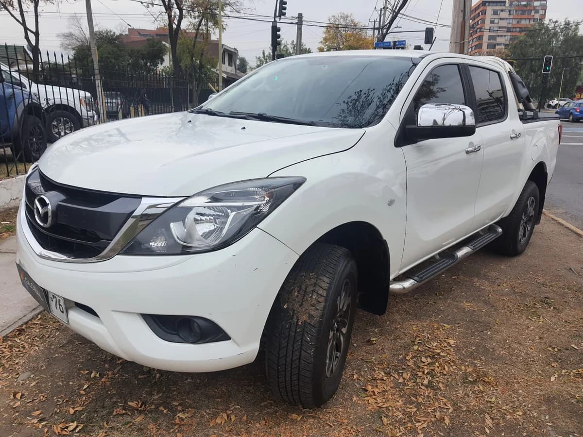 MAZDA NEW BT50 SDX SOLO 53.000KM REALMENTE NUEVA, UNICA EN SU ESTADO, CONSULTEN - Imagen 3