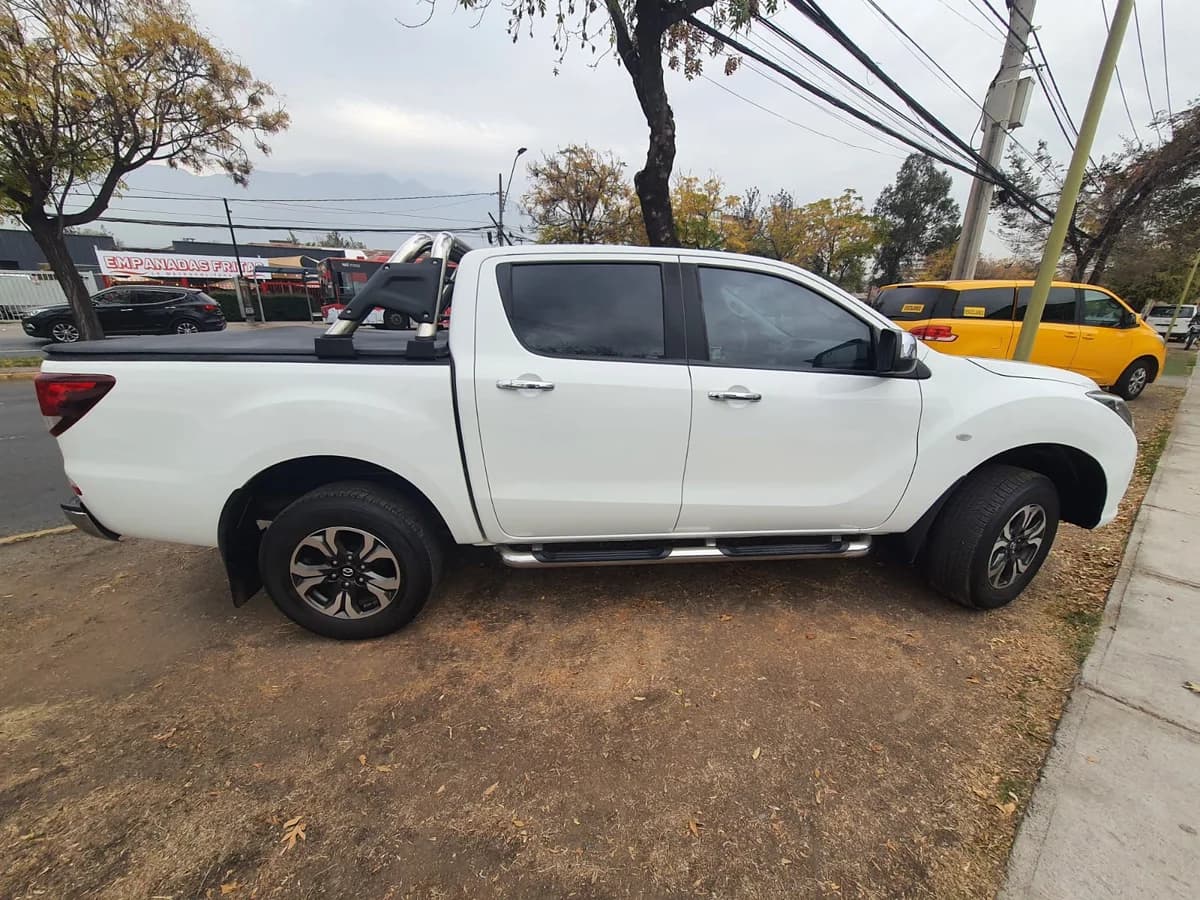 MAZDA NEW BT50 SDX SOLO 53.000KM REALMENTE NUEVA, UNICA EN SU ESTADO, CONSULTEN - Imagen 9