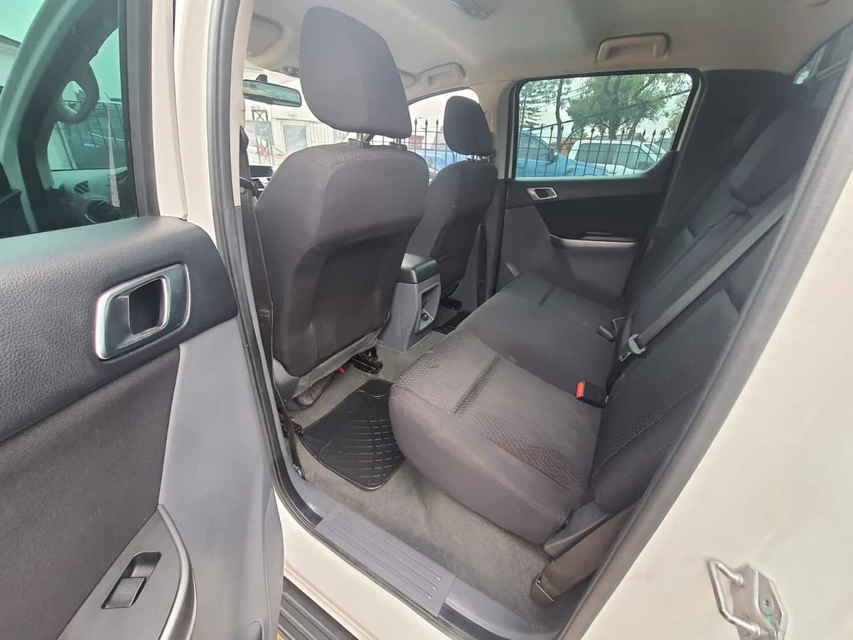 MAZDA NEW BT50 SDX SOLO 53.000KM REALMENTE NUEVA, UNICA EN SU ESTADO, CONSULTEN - Imagen 11