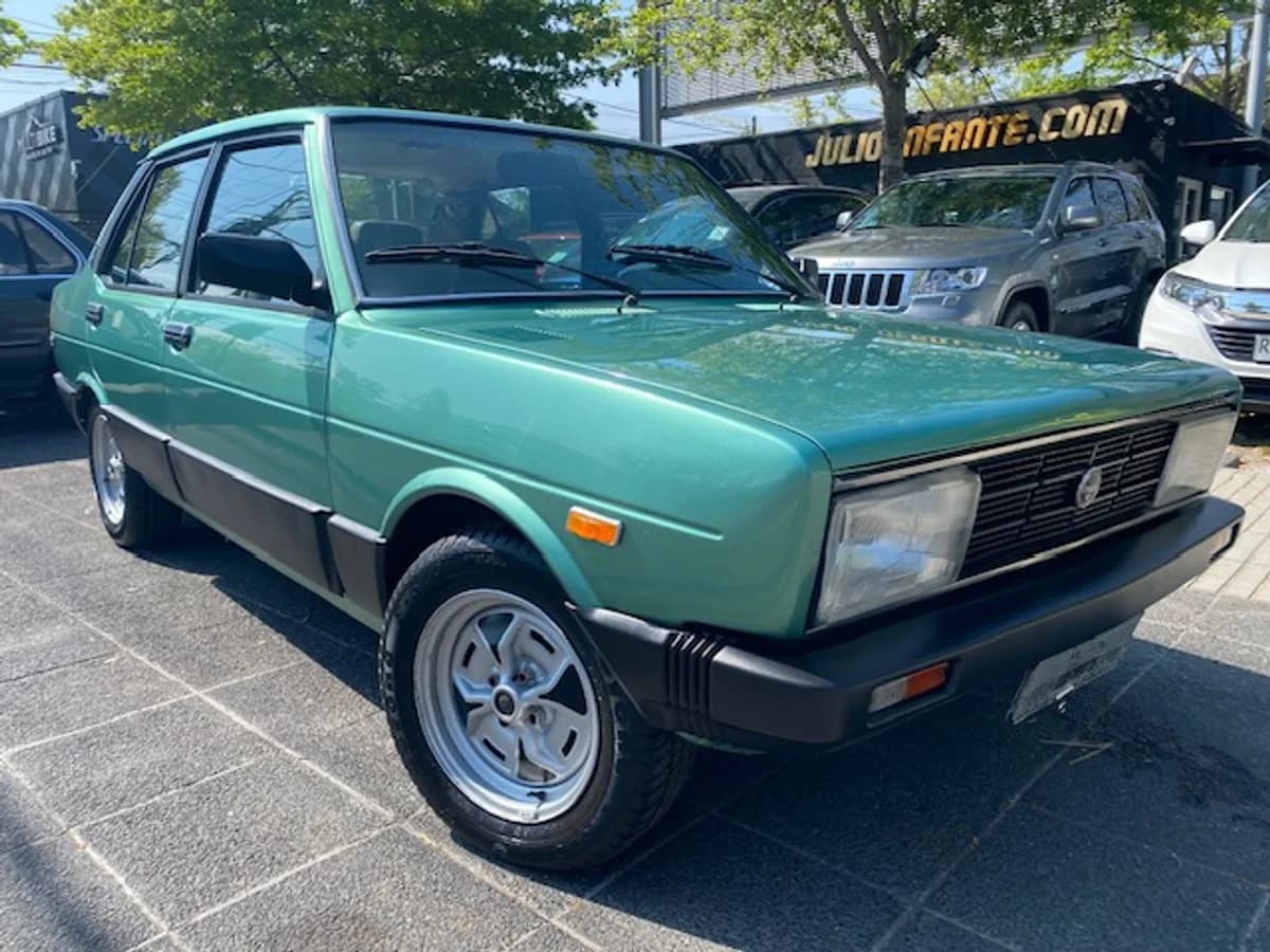 SEAT 131 131 Super Mirafliori 1982 - Imagen 1