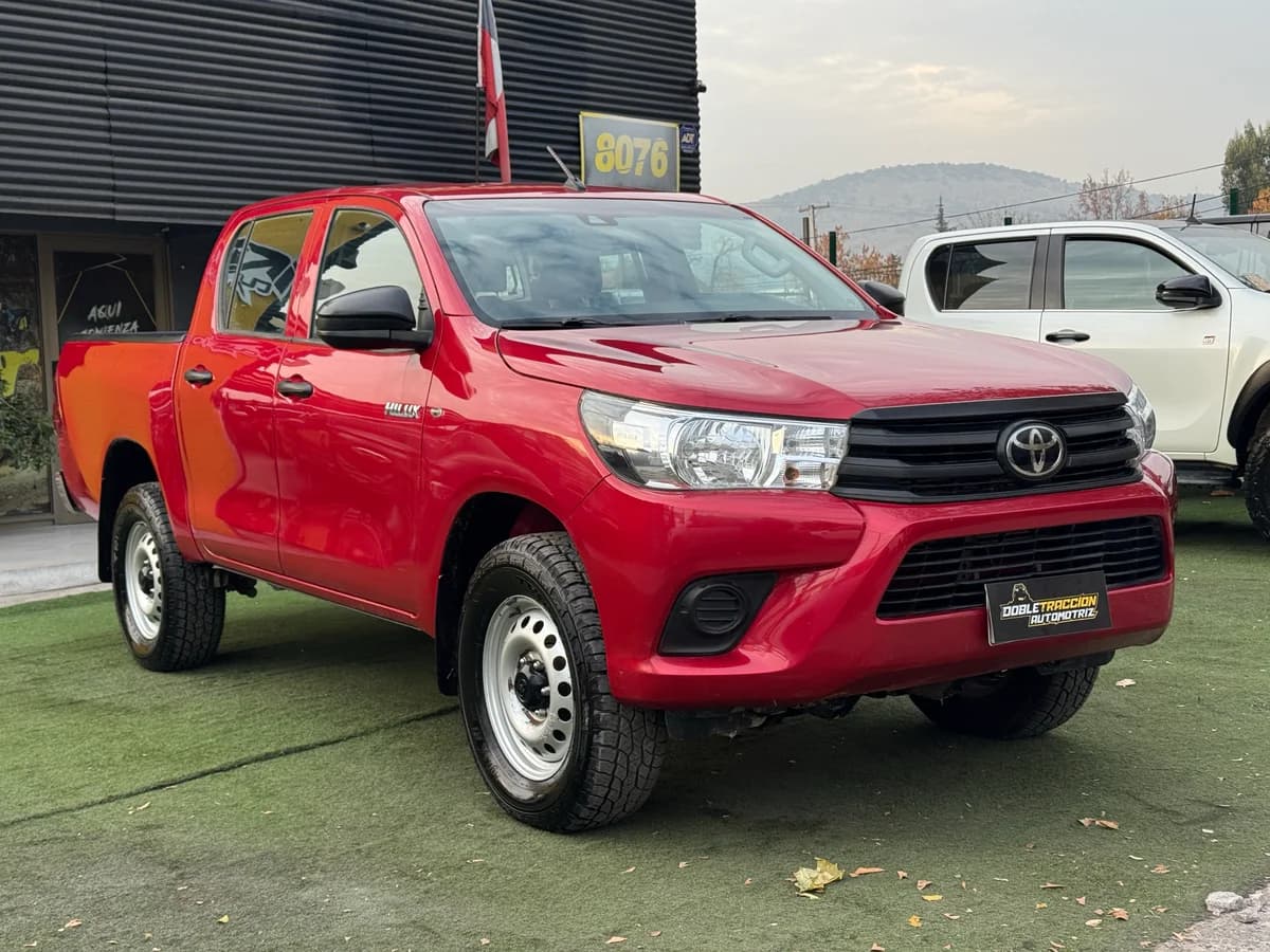 Toyota Hilux DX 2024 - Imagen 1
