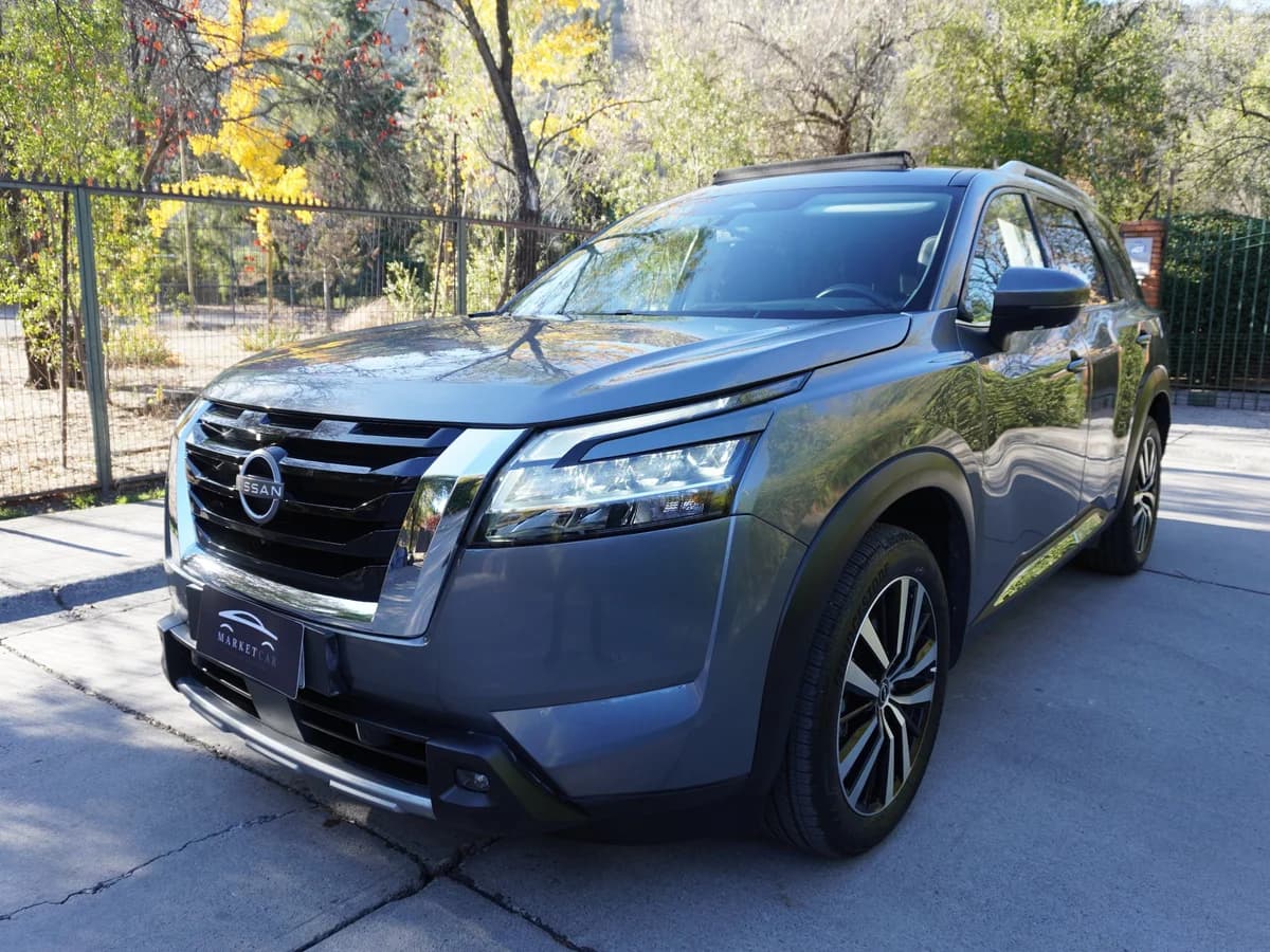 Nissan Pathfinder 3.5 Exclusive 4x4 Año 2025 - Imagen 1