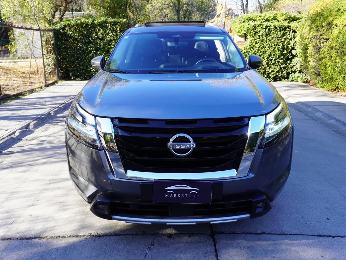 Nissan Pathfinder 3.5 Exclusive 4x4 Año 2025 - Imagen 2