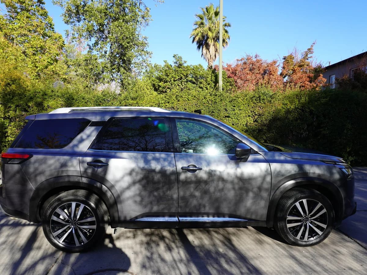 Nissan Pathfinder 3.5 Exclusive 4x4 Año 2025 - Imagen 4