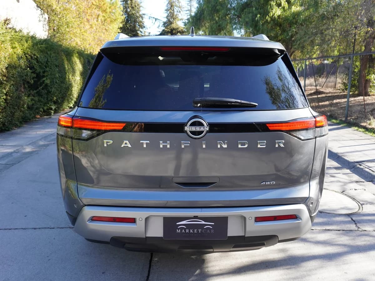 Nissan Pathfinder 3.5 Exclusive 4x4 Año 2025 - Imagen 6