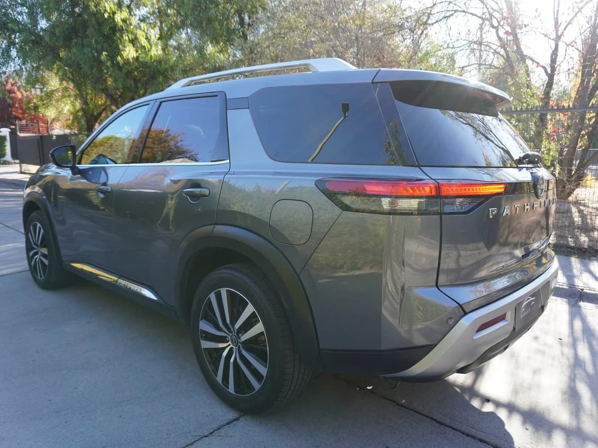 Nissan Pathfinder 3.5 Exclusive 4x4 Año 2025 - Imagen 7