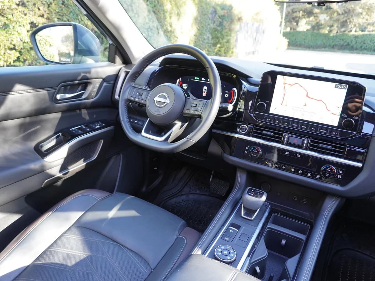 Nissan Pathfinder 3.5 Exclusive 4x4 Año 2025 - Imagen 16